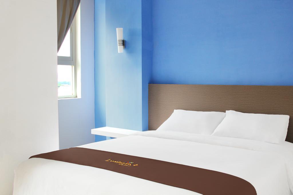 ลักซ์พอยต์ โฮเต็ล สุราบายา Hotel ห้อง รูปภาพ
